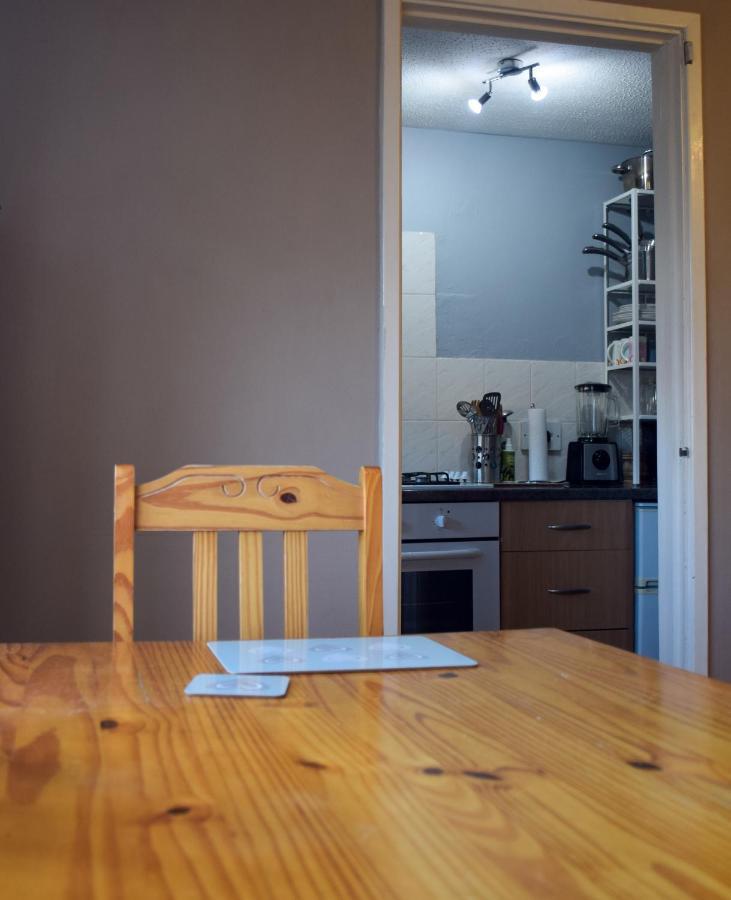 Sw19 - Quiet Split-Level 2-Bedroom Maisonette With Garden London Exterior foto