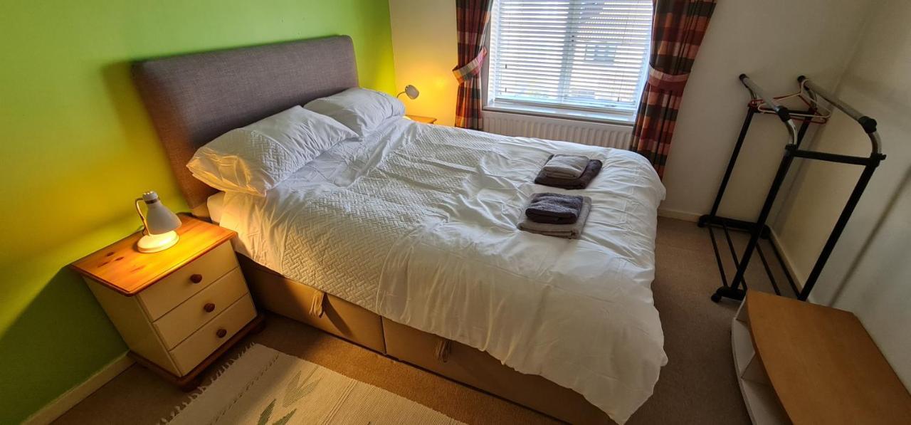 Sw19 - Quiet Split-Level 2-Bedroom Maisonette With Garden London Exterior foto
